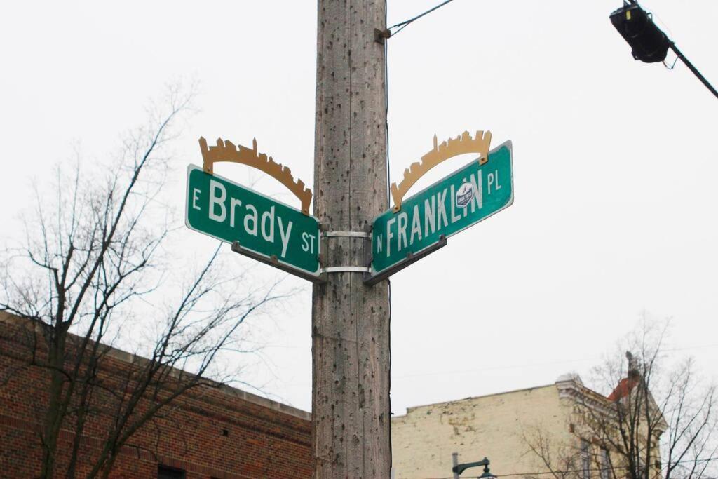 Renovated Brady St. Classic Milwaukee Zewnętrze zdjęcie